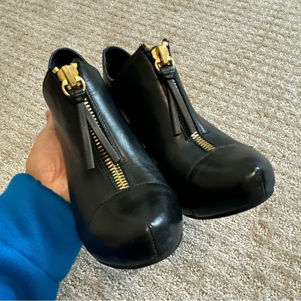 Bar III Womens Stiletto Heels Pumps Black Booties Size 6.5 Carine Zip Leather - Picture 2 of 14